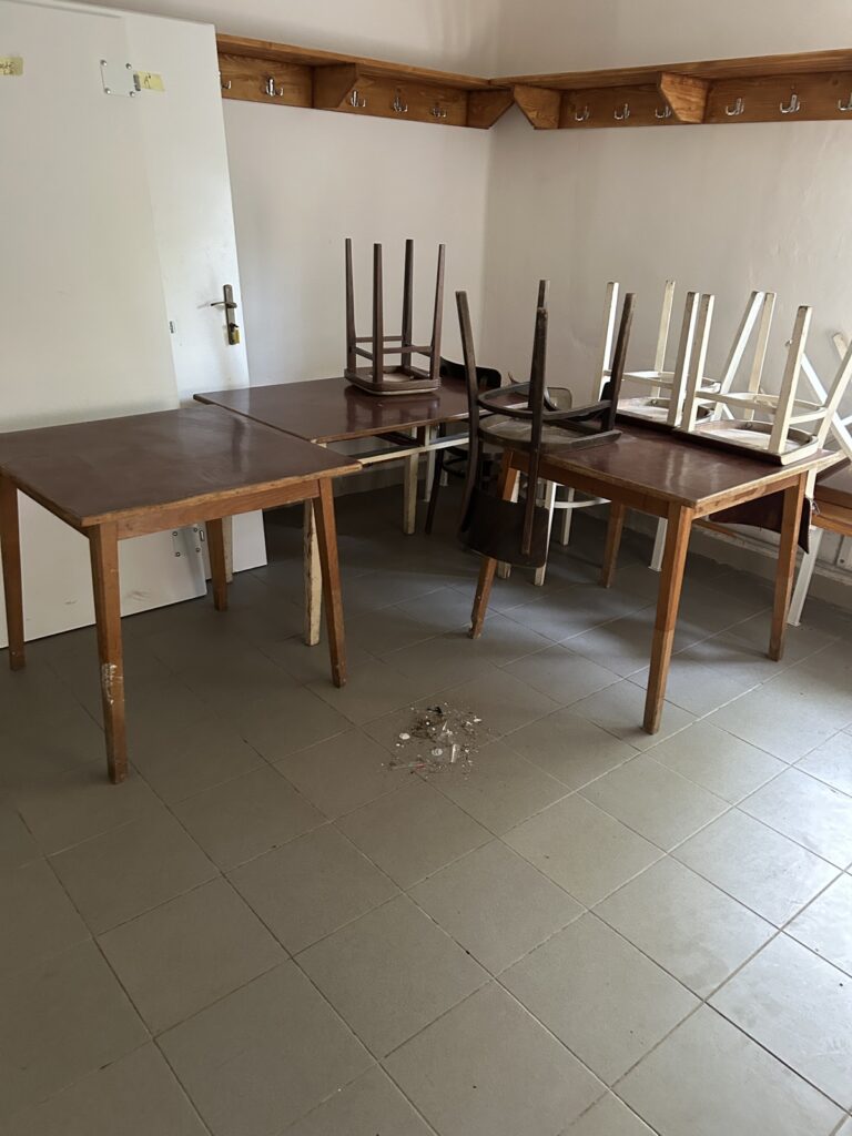 Oprava kabin po povodni