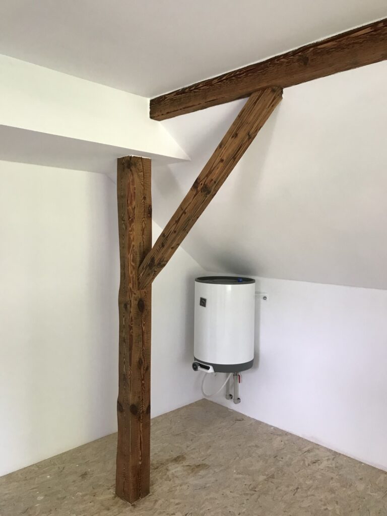 Rekonstrukce kabin — půda a okna